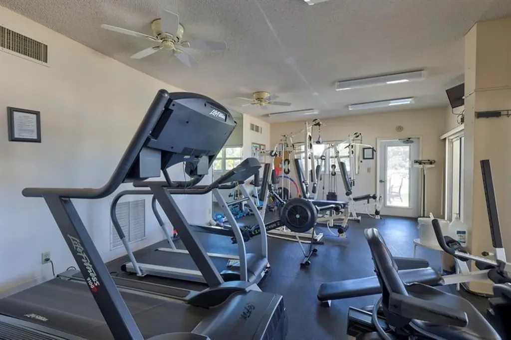 2731 NE 14th Street Causeway Pompano Beach FL 33062