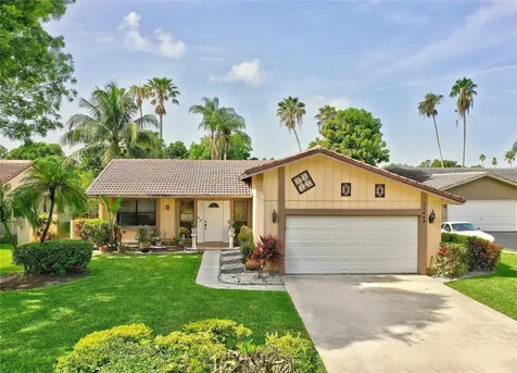 11446 NW 41st Street Coral Springs FL 33065