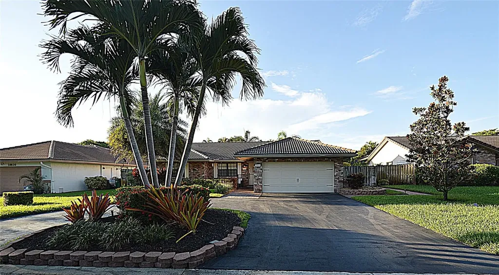 10648 NW 2nd Place Coral Springs FL 33071