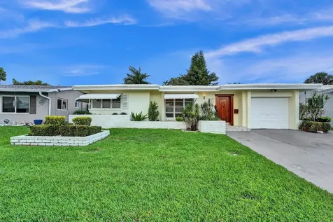 4211 NW 49th Drive Tamarac FL 33319
