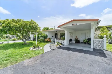 4153 NW 52nd Avenue Lauderdale Lakes FL 33319