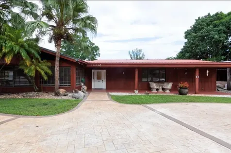 11450 SW 17th Street Davie FL 33325