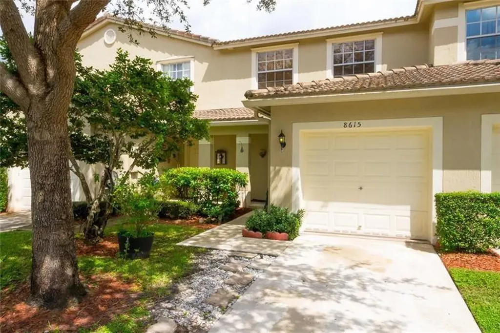8615 N Southgate Shores Circle Tamarac FL 33321