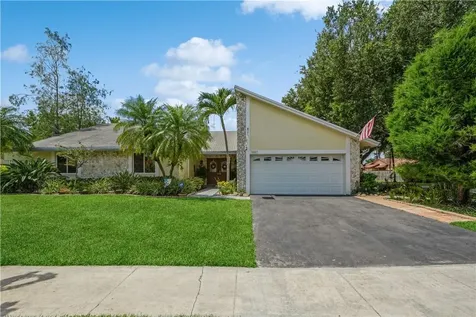 7880 NW 54th Court Lauderhill FL 33351