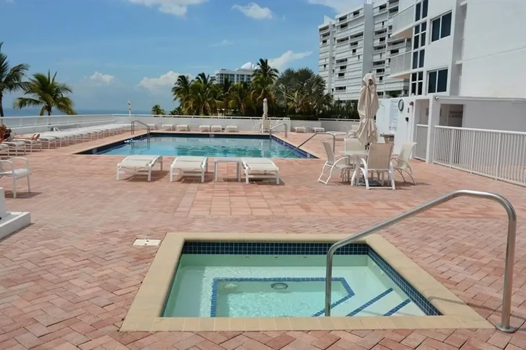 Pompano Beach FL 33062