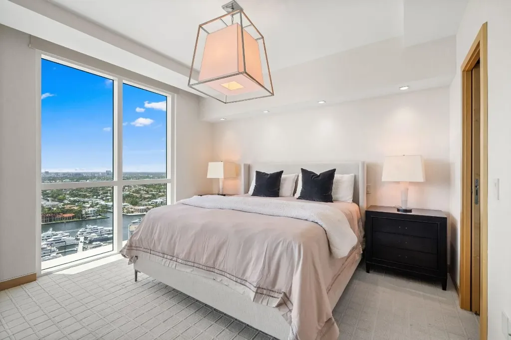 101 S Fort Lauderdale Beach Boulevard Fort Lauderdale FL 33316