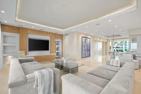 101 S Fort Lauderdale Beach Boulevard Fort Lauderdale FL 33316