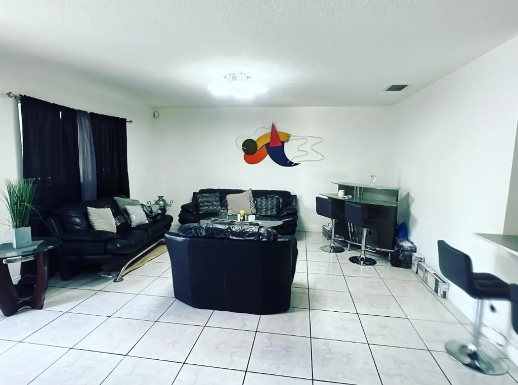5912-5914 Fillmore Street Hollywood FL 33021