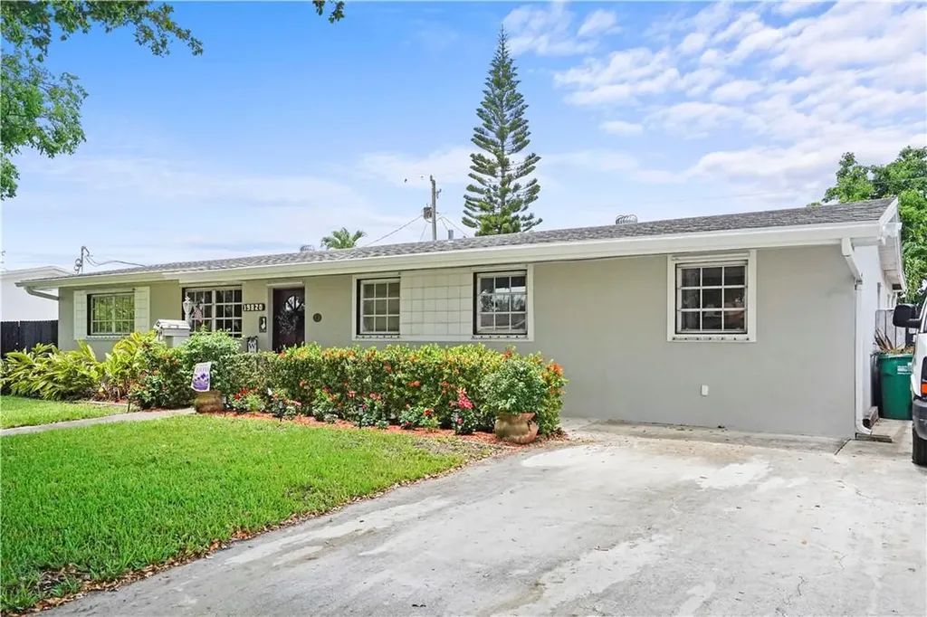 19820 SW 88th Court Cutler Bay FL 33157