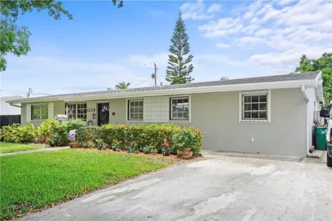 19820 SW 88th Court Cutler Bay FL 33157