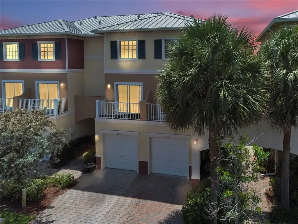 4661 SW 75th Way Davie FL 33314