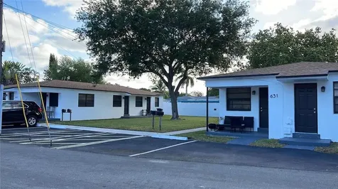 627 SW 6th Terrace Hallandale Beach FL 33009