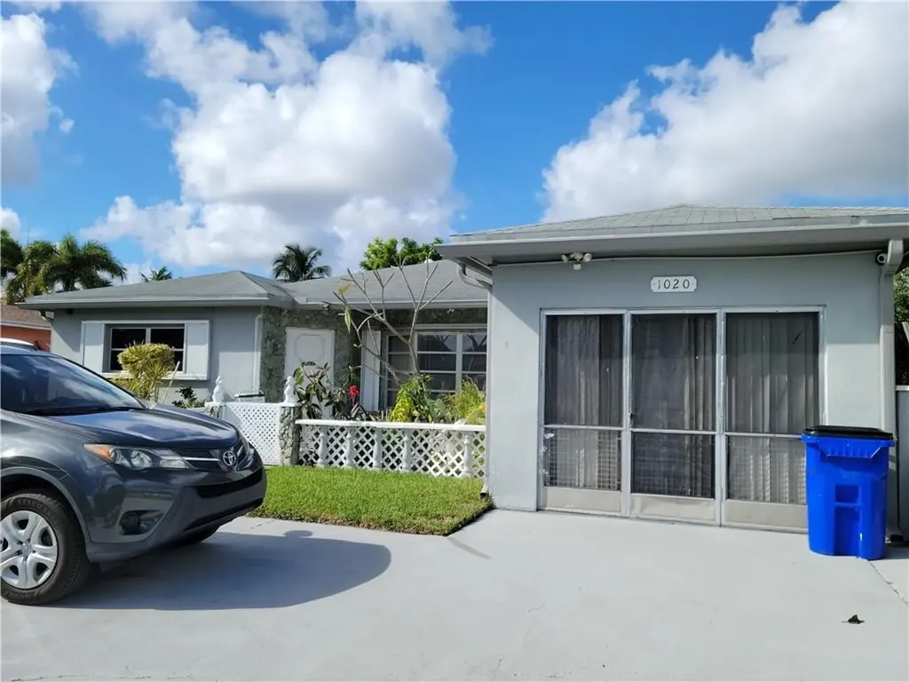 1020 SW 54th Avenue Margate FL 33068