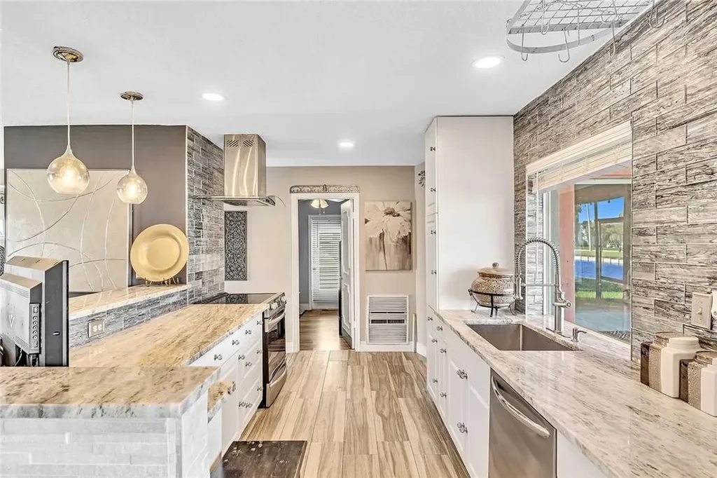 8301 NW 59th Place Tamarac FL 33321
