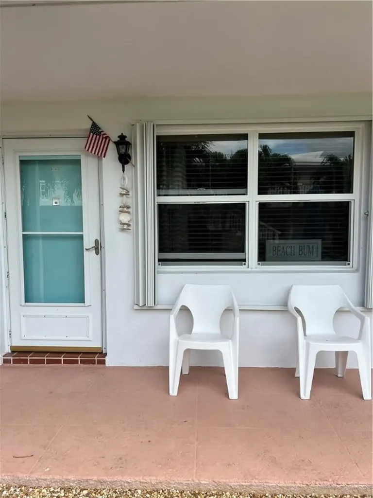 228 Hibiscus Avenue Lauderdale By The Sea FL 33308