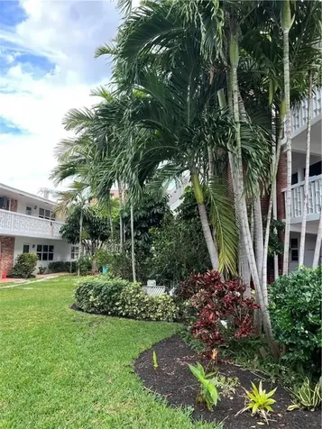 228 Hibiscus Avenue Lauderdale By The Sea FL 33308