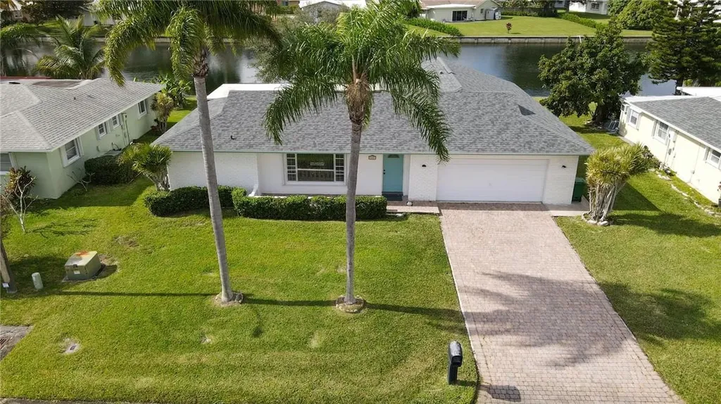 7207 NW 93rd Avenue Tamarac FL 33321