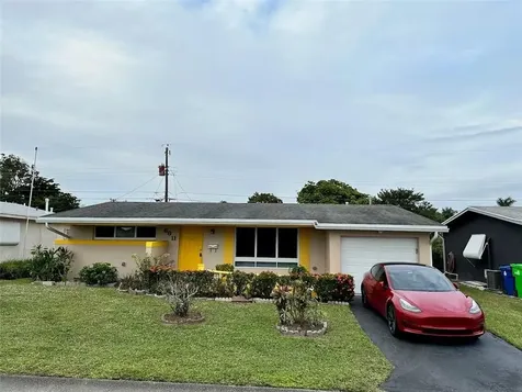6811 NW 29th Court Sunrise FL 33313