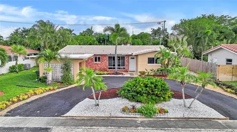 1388 SW 9th Terrace Boca Raton FL 33486