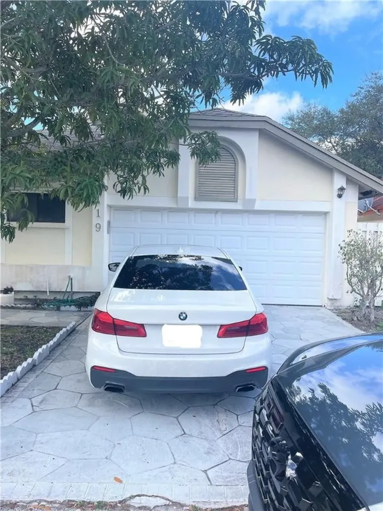 119 Colly Way North Lauderdale FL 33068