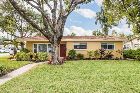 800 N 10th Avenue Hollywood FL 33019