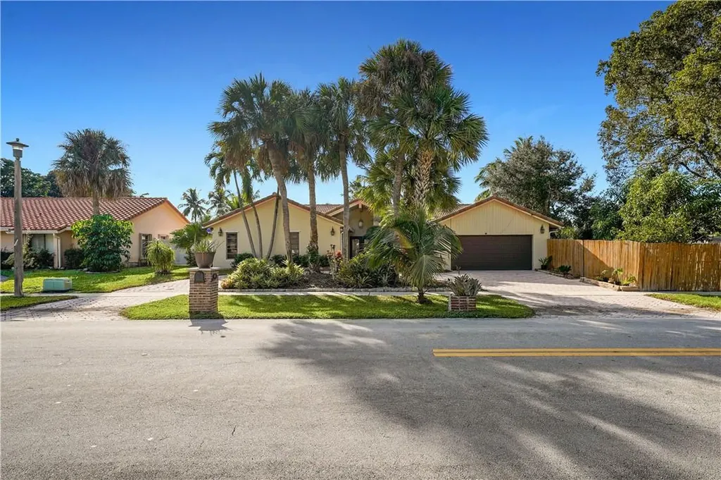 101 Torchwood Avenue Plantation FL 33324