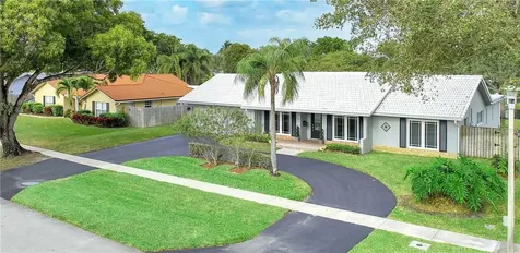 7021 SW 5th Street Plantation FL 33317