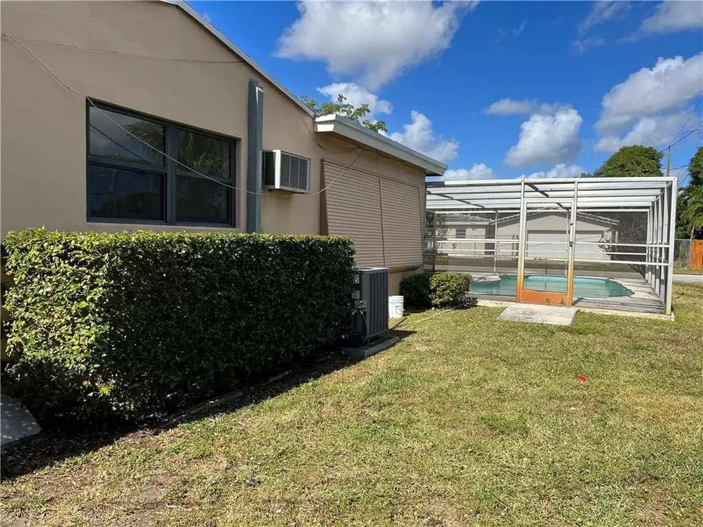 2801 Bahama Drive Miramar FL 33023