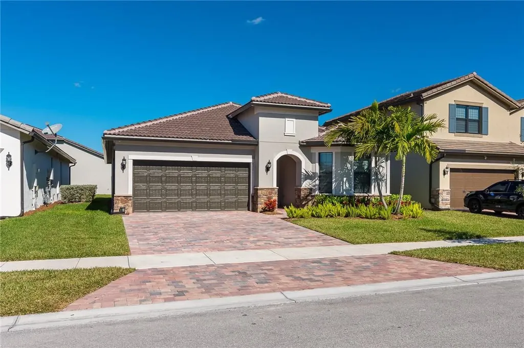 8371 Pedigree Circle Lake Worth FL 33467
