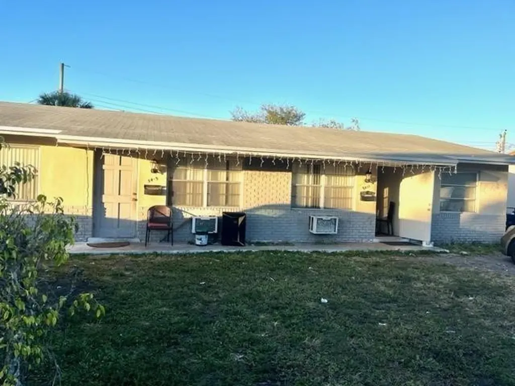 5411-5415 NW 15th Court Lauderhill FL 33313