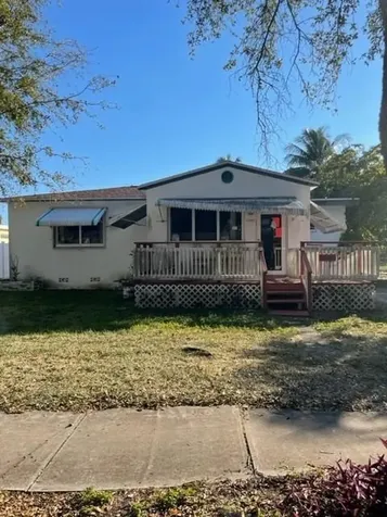 2506 Washington Street Hollywood FL 33020