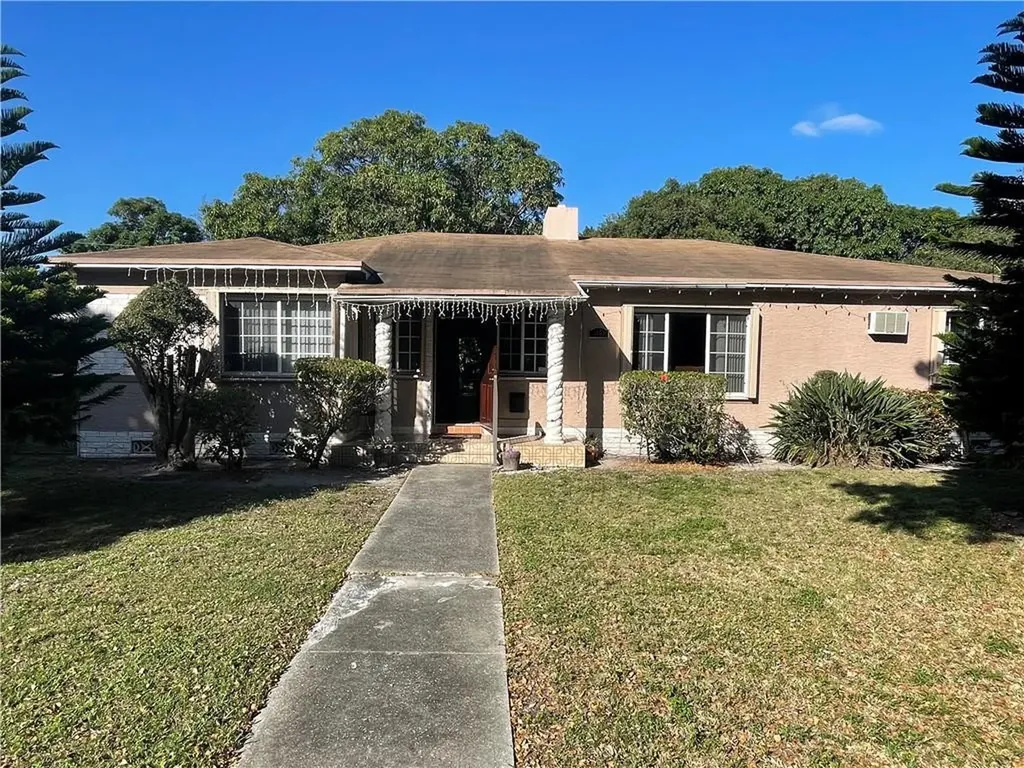 1065 NW 52nd Street Miami FL 33127