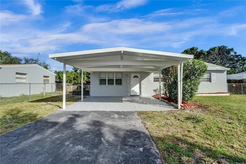 721 N 64th Terrace Hollywood FL 33024