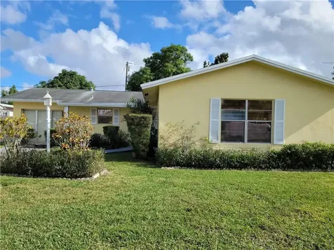 22224 SW 64th Terrace Boca Raton FL 33428