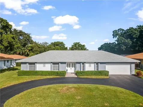 8921 N Lake Dasha Drive Plantation FL 33324