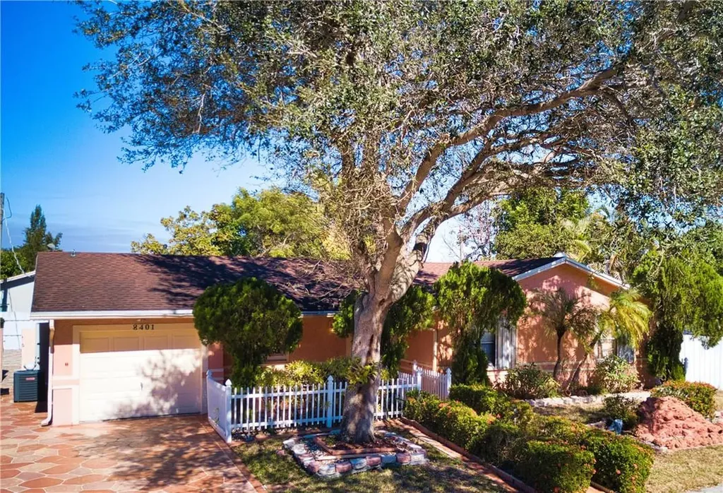8401 NW 45th Street Lauderhill FL 33351
