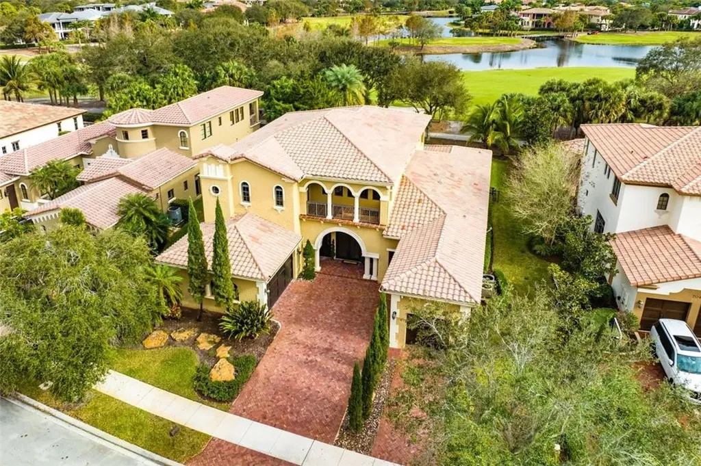 7060 Long Leaf Drive Parkland FL 33076