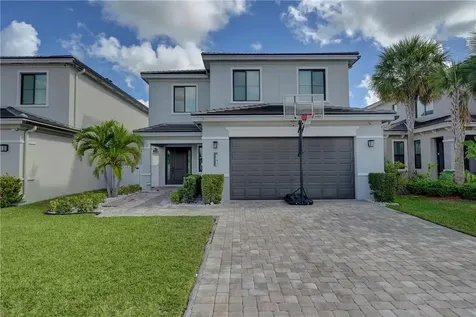 6060 Yerba Buena Court Lake Worth FL 33467