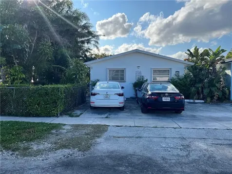 1901 Liberty Street Hollywood FL 33020