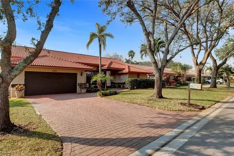 4928 NW 97th Drive Coral Springs FL 33076