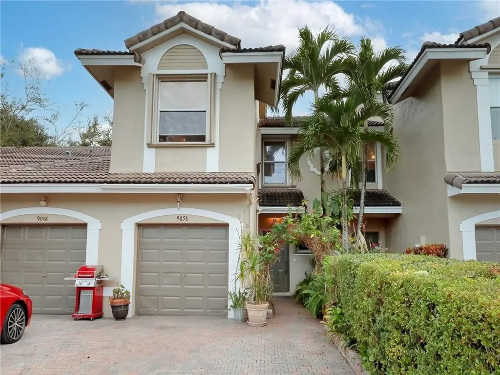 9056 NW 54th Street Sunrise FL 33351