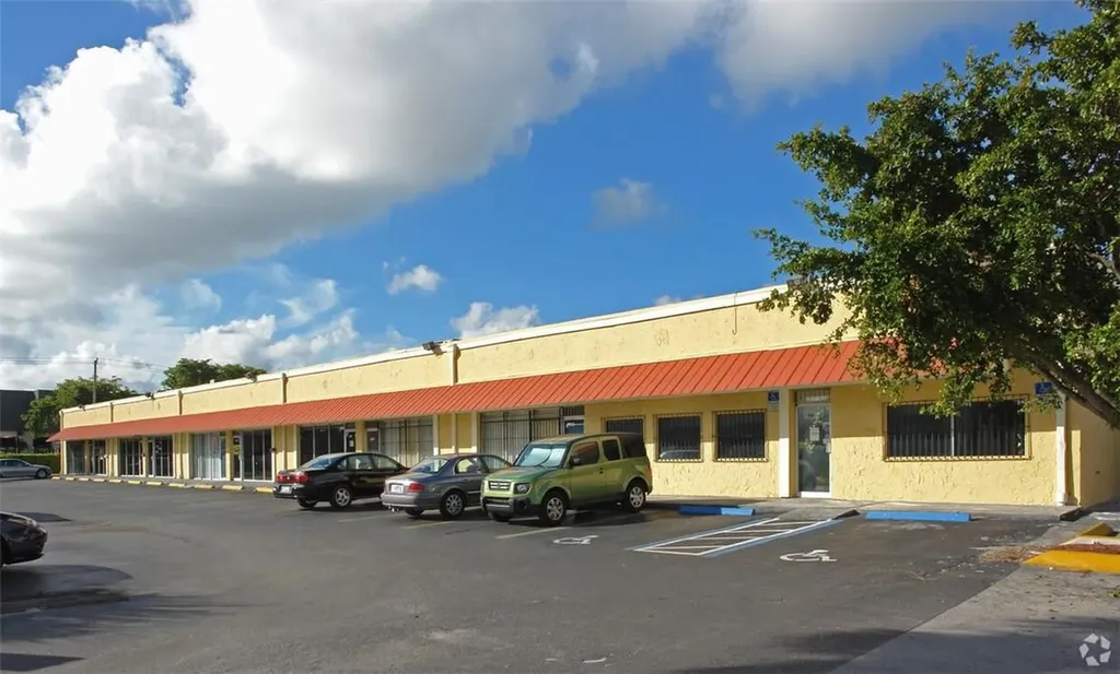 1601 NW 38th Avenue Lauderhill FL 33311