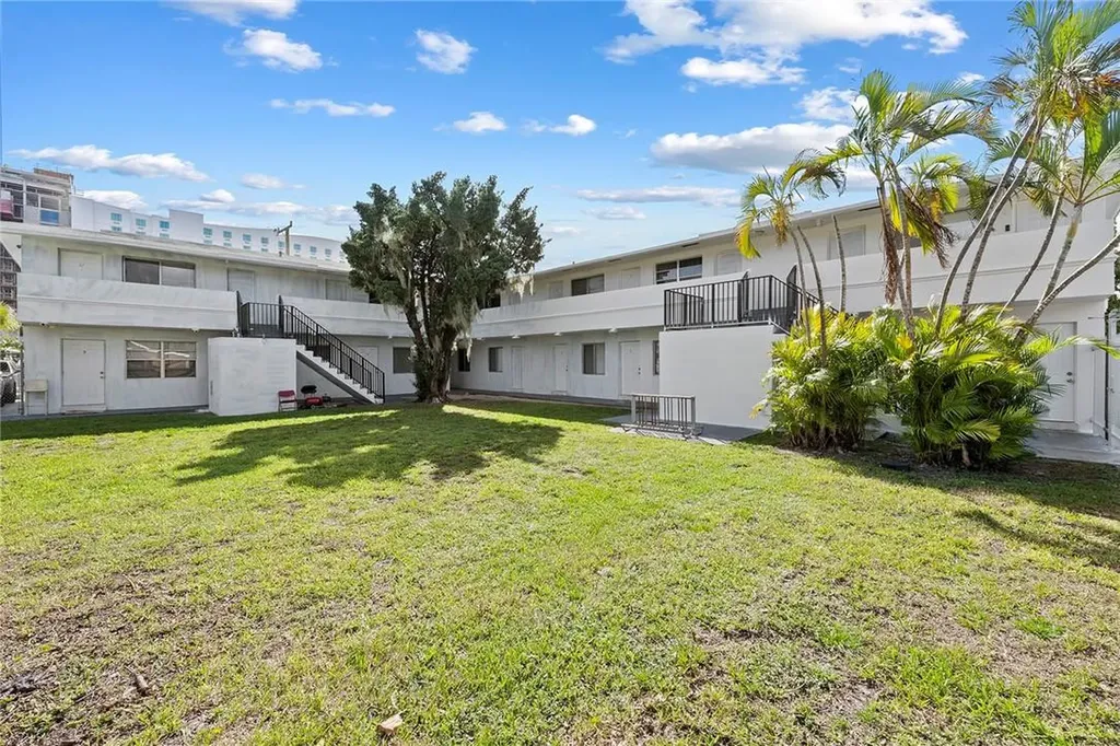 500 SE 22nd Street Fort Lauderdale FL 33316