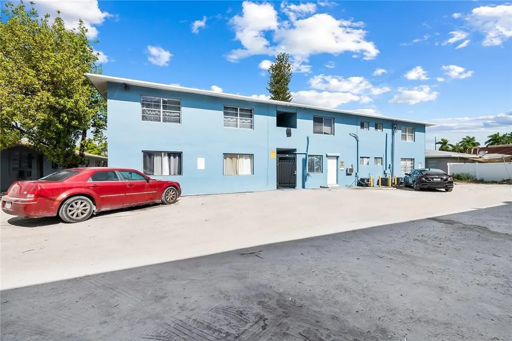 500 SE 22nd Street Fort Lauderdale FL 33316
