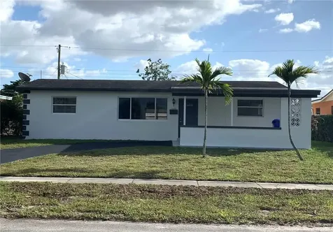 7620 Atlanta Street Hollywood FL 33024