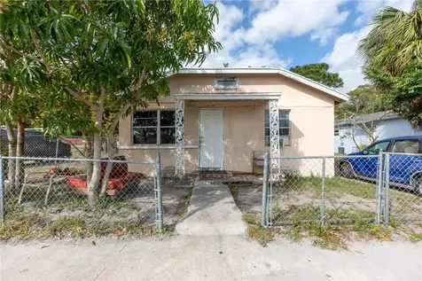 509 N 19th Street Fort Pierce FL 34950