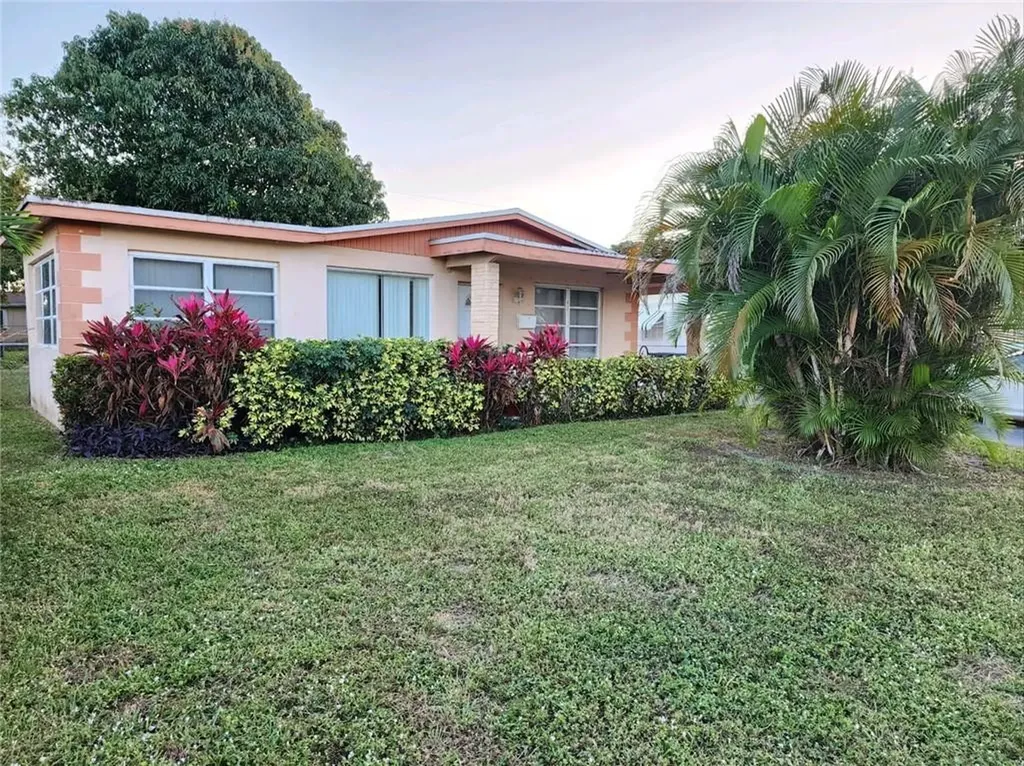 3220 NW 16th Street Lauderhill FL 33311