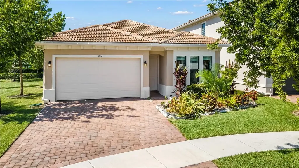 3764 NW 89th Way Coral Springs FL 33065