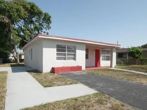 3131 NW 5th Street Lauderhill FL 33311