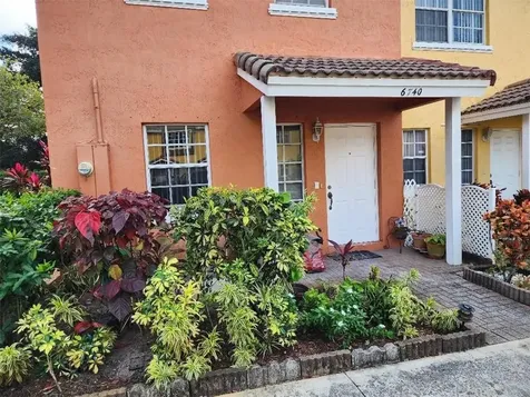 6740 Sienna Club Drive Lauderhill FL 33319